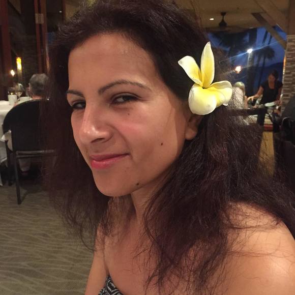 Meet your Posher, Mari - Picture 1 of 1